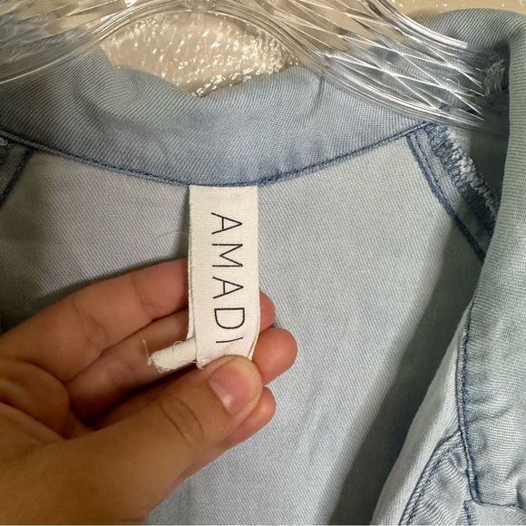 Anthropologie Amadi Denim Collard Chambray Blue Shirt Size Small - Picture 4 of 9